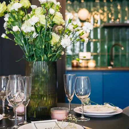 Estery12 By Staylab Lägenhet