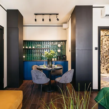 Estery12 By Staylab Apartman